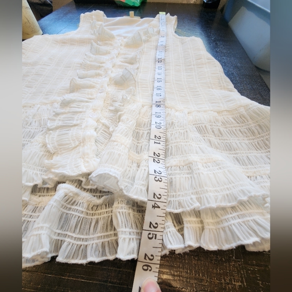 entro White Ruffled Sleeveless Tank Top - Picture 4 of 6